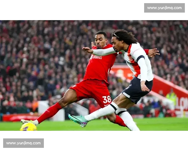 罗萨读秒双响救主!广州豹 2-2 绝平陕西,冲超悬念延续